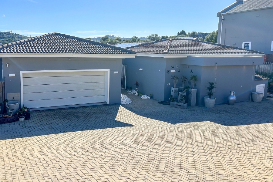 3 Bedroom Property for Sale in Knysna Heights Western Cape